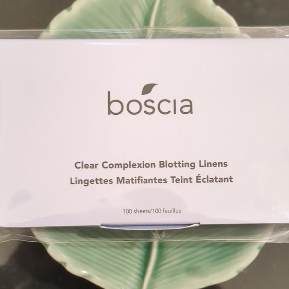 Clear Complexion Blotting Linens - Picture 1 of 2